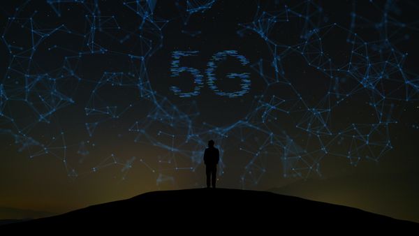 Onko 5G turvallinen? Tarkastelussa 5G:n vaikutukset tietoturvaan ja terveyteen